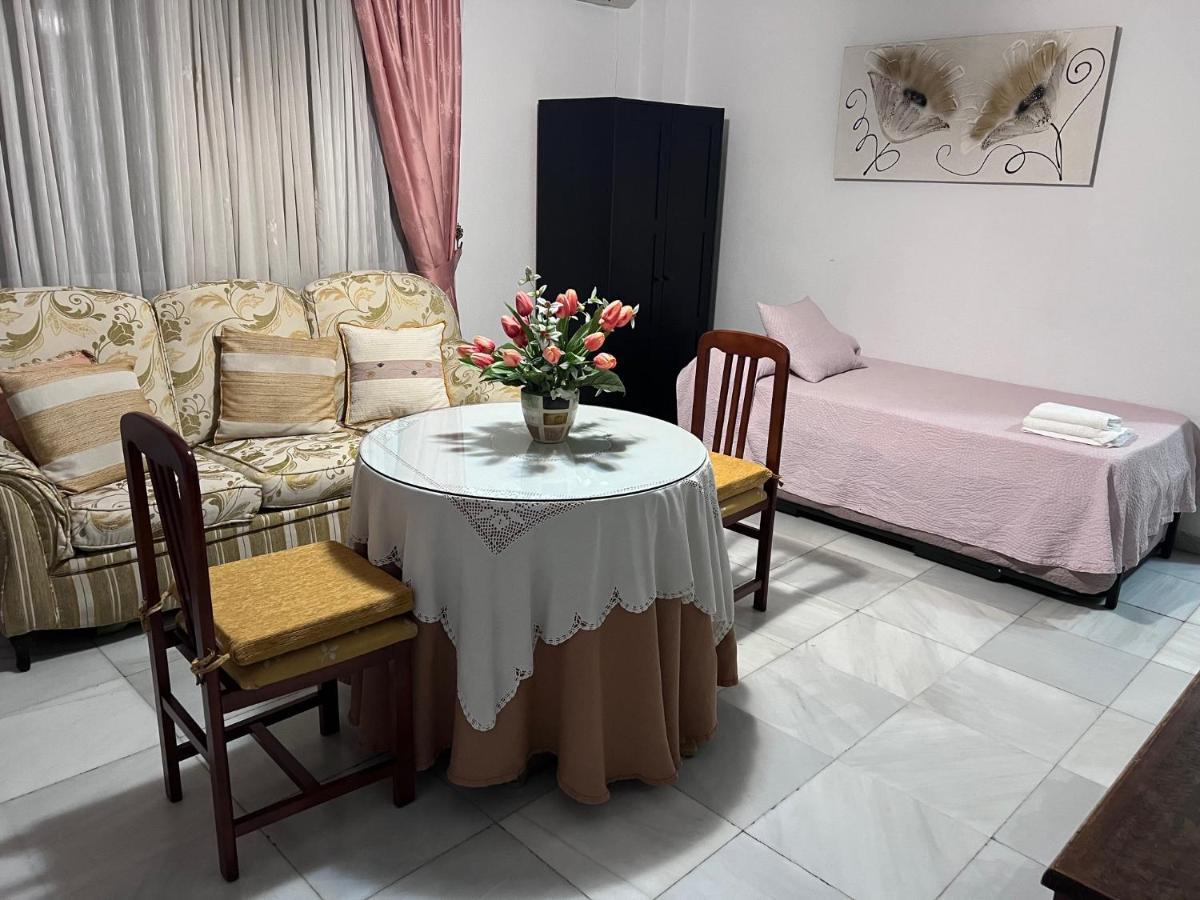 Alojamientos Maria 1 세비야 외부 사진
